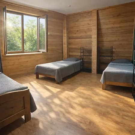 Hotel Mohh Prostir Vidpochinky Mohnate